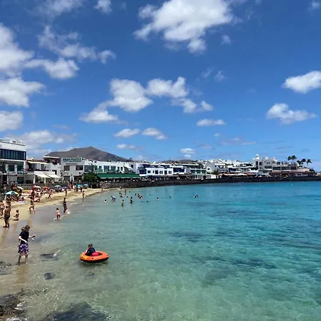 Homu Breca - Muy Cerca De La Playa